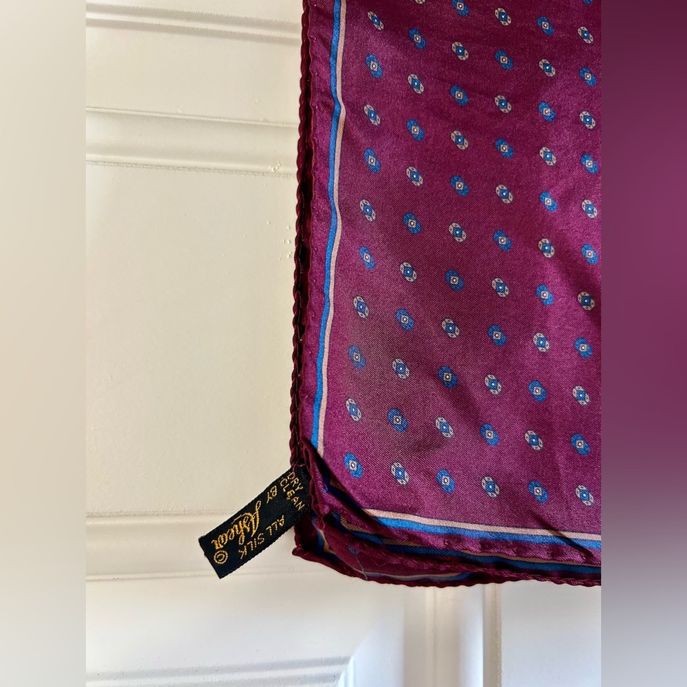 Ashear Vintage Pocket Square Scarf 100% Silk, Hand Rolled, 18.5" Made in Italy - Picture 7 of 16